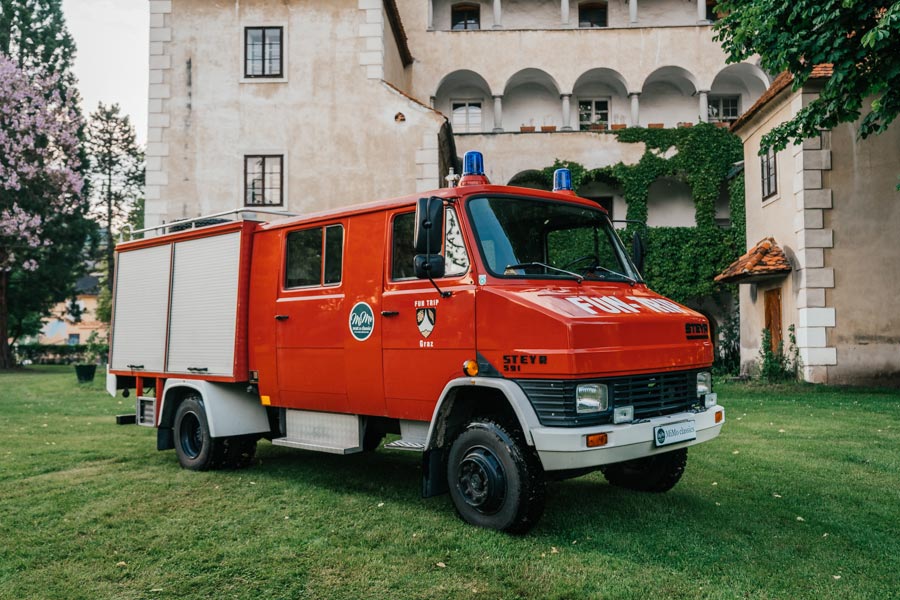 mimo-classics-oldtimervermietung-graz-feuerwehrauto